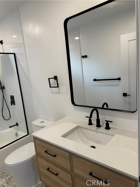632 Truly, Vista CA: https://media.crmls.org/medias/68c50821-20e0-4e51-9c30-305341387359.jpg