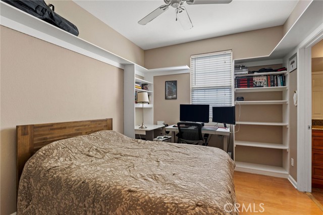 Detail Gallery Image 23 of 41 For 24014 Bridgeport Ln #42,  Valencia,  CA 91355 - 3 Beds | 3 Baths