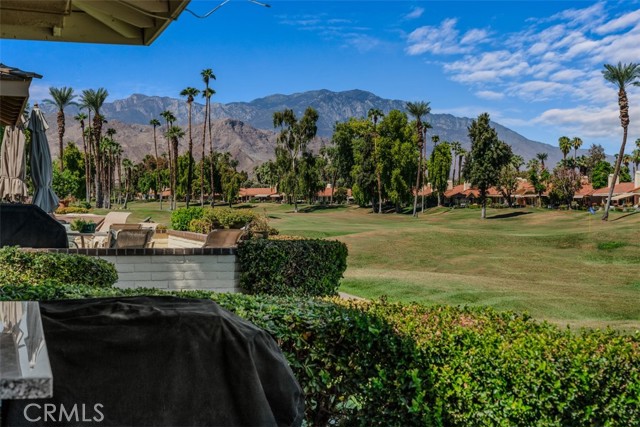 Detail Gallery Image 3 of 43 For 286 Castellana, Palm Desert,  CA 92260 - 3 Beds | 2 Baths