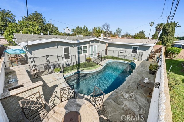 Detail Gallery Image 11 of 12 For 412 S Fann, Anaheim,  CA 92804 - 4 Beds | 2 Baths