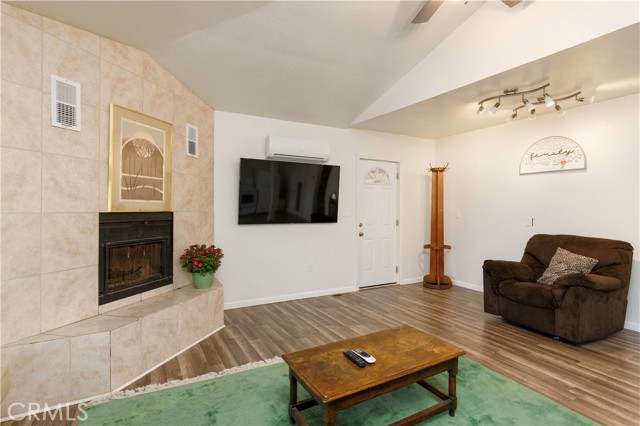 Detail Gallery Image 7 of 46 For 3332 Country Club Dr, Lucerne,  CA 95458 - 2 Beds | 1/1 Baths