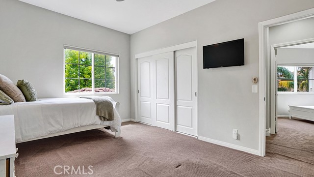 33 Segada, Rancho Santa Margarita CA: https://media.crmls.org/medias/68c632e0-cfb8-4c4b-a71c-c2b59b91b825.jpg