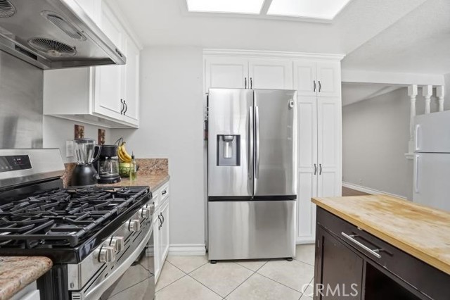 Detail Gallery Image 13 of 42 For 20070 Winton, Corona,  CA 92881 - 4 Beds | 2 Baths