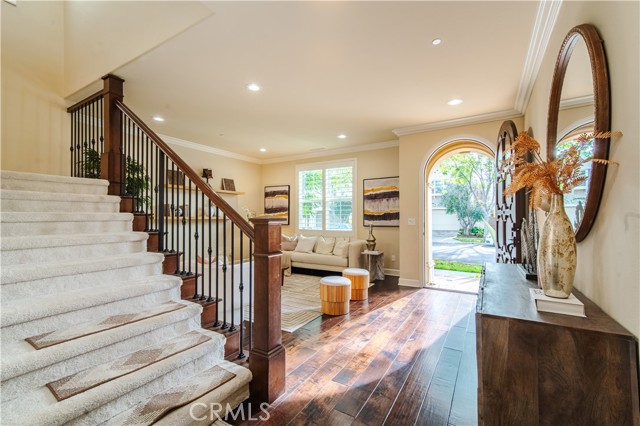 Detail Gallery Image 4 of 54 For 65 Rolling, Irvine,  CA 92620 - 4 Beds | 4/1 Baths