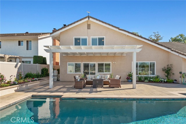 536 S Tumbleweed Road, Anaheim Hills CA: https://media.crmls.org/medias/68c8c412-2107-4d7d-878e-4b192e7578a7.jpg
