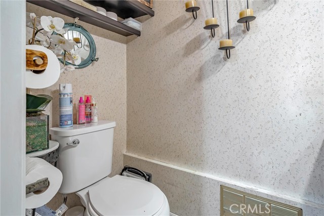 Detail Gallery Image 17 of 62 For 8623 Burnet Ave #I,  North Hills,  CA 91343 - 2 Beds | 2 Baths