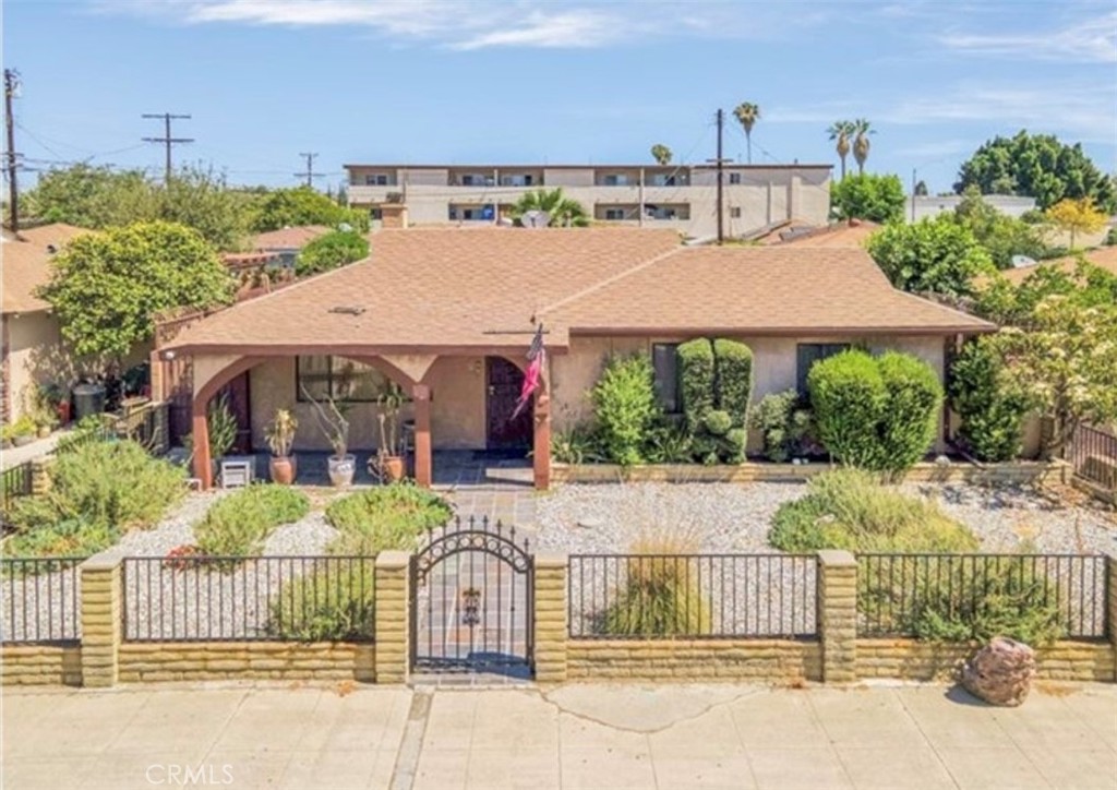 707 W D Street, Wilmington, CA 90744