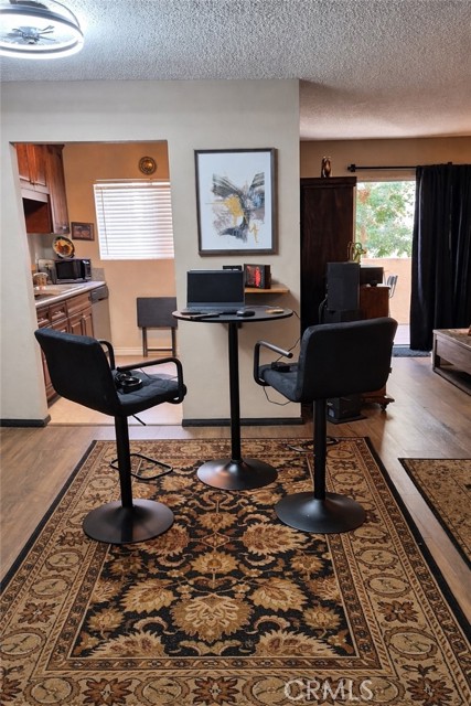 Detail Gallery Image 6 of 7 For 13080 Dronfield #80,  Sylmar,  CA 91342 - 2 Beds | 1 Baths