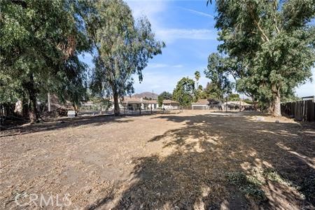 19850 Eucalyptus Avenue, Nuevo CA: https://media.crmls.org/medias/68ca790e-53e8-4876-bed7-1c1c2ca1c1f9.jpg
