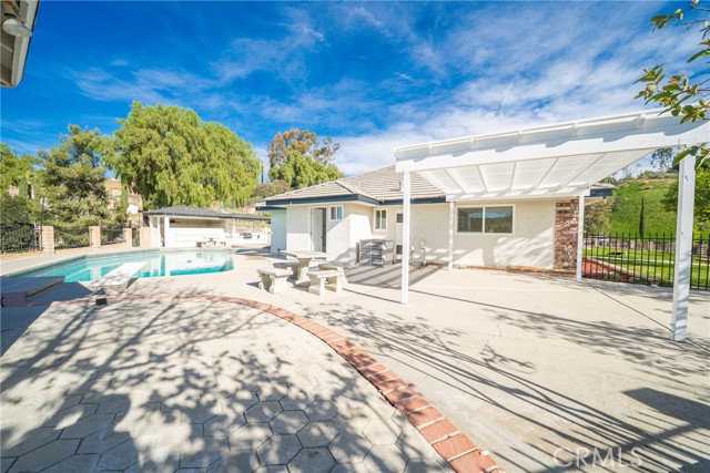 Detail Gallery Image 20 of 25 For 11891 San Timoteo Canyon, Redlands,  CA 92373 - 4 Beds | 3 Baths