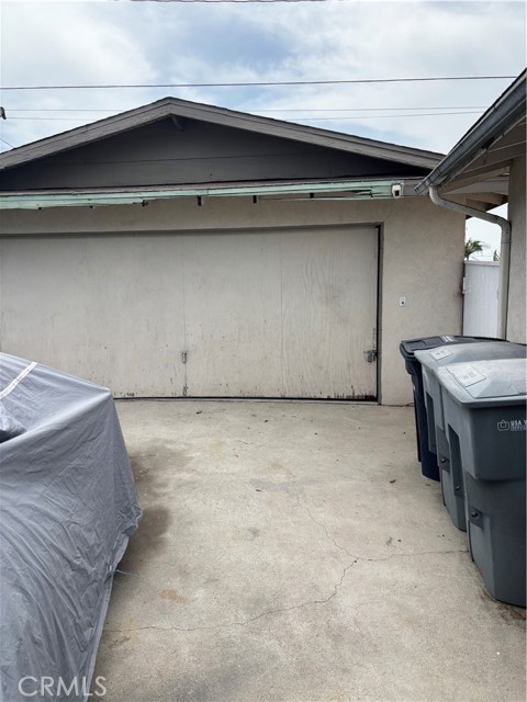 Image 1 of 15 For 761 Rosecrest Avenue