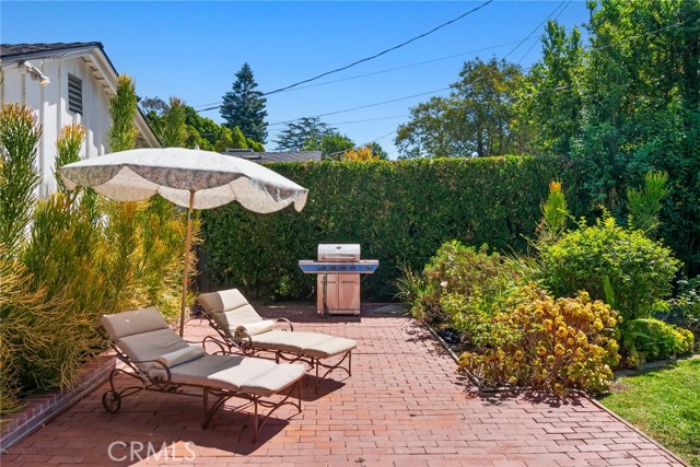 14724 Cumpston Street photo 48