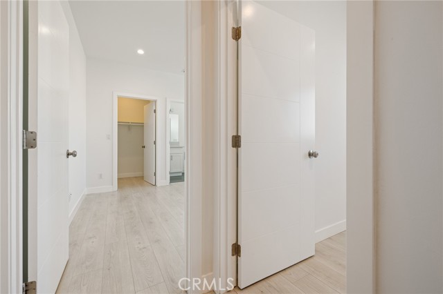 Detail Gallery Image 20 of 53 For 1143 Irolo St, Los Angeles,  CA 90006 - 12 Beds | 14 Baths