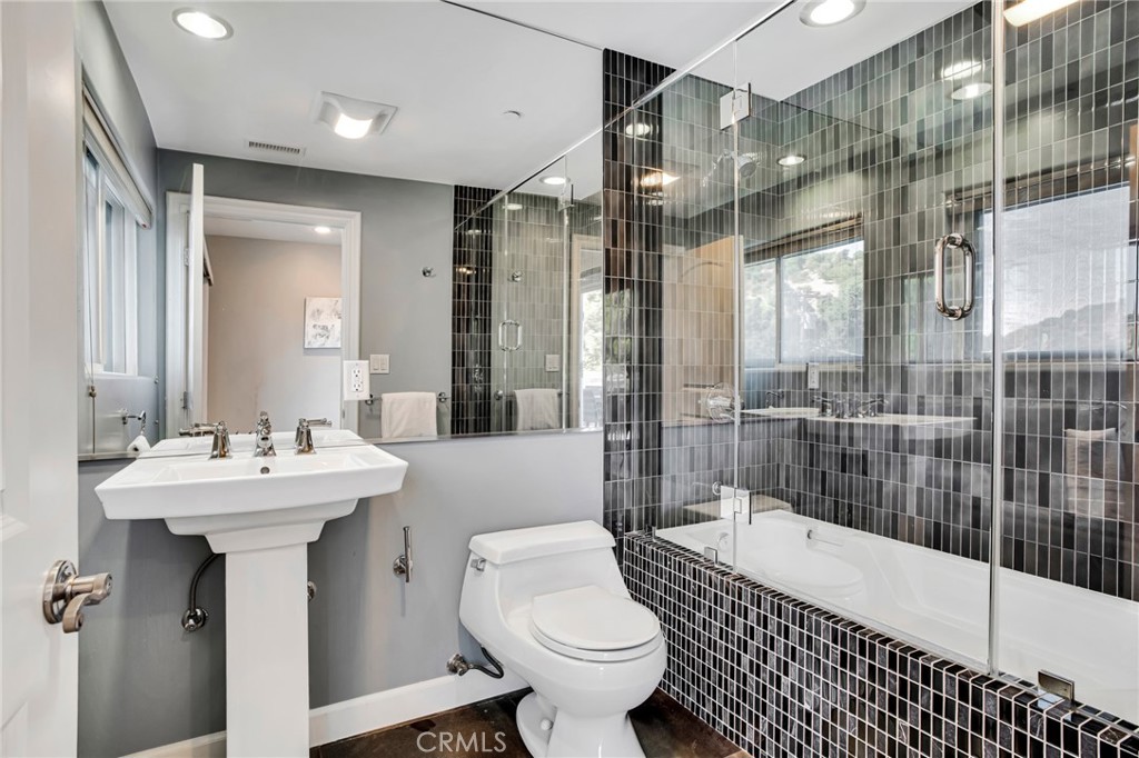 14721 Round Valley DriveSherman Oaks img 42