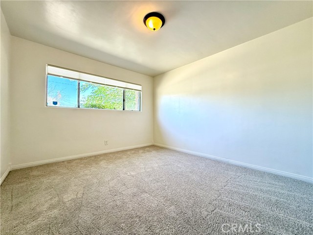 44037 Fern Avenue, Lancaster CA: https://media.crmls.org/medias/68cc726d-9abf-4470-b785-4500bb305d4c.jpg