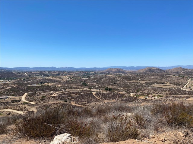 0 Intrepid Rd, Temecula, California 92592, ,Land,For Sale,0 Intrepid Rd,CRSW23149402