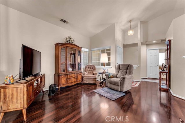 Detail Gallery Image 6 of 45 For 216 Aspen Way, Red Bluff,  CA 96080 - 4 Beds | 2 Baths