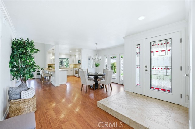 Detail Gallery Image 4 of 42 For 6371 Country Club Dr, La Verne,  CA 91750 - 3 Beds | 2 Baths