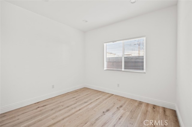 941 E 97th Street, Los Angeles CA: https://media.crmls.org/medias/68cdc50e-395c-49cd-92ed-0c66e2b4ca62.jpg
