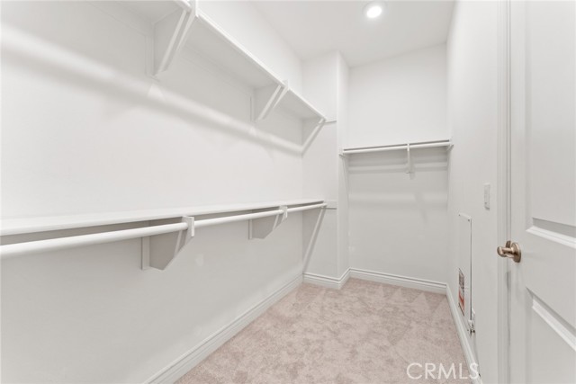 227 Gaspar, Irvine CA: https://media.crmls.org/medias/68ce75f3-cae2-40d1-a033-c6e074112f18.jpg