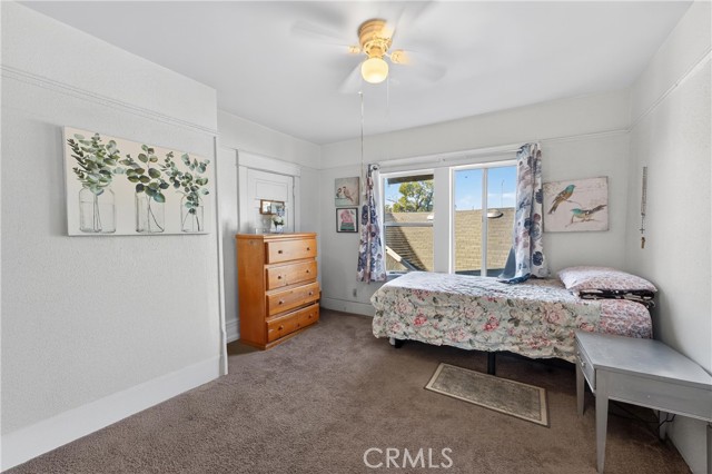 Detail Gallery Image 13 of 25 For 323 W 60th, Los Angeles,  CA 90003 - – Beds | – Baths