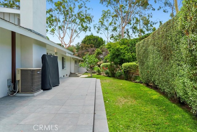 25 Aurora Drive, Rolling Hills Estates, California 90274, 4 Bedrooms Bedrooms, ,3 BathroomsBathrooms,Residential,Sold,Aurora,PV22148397