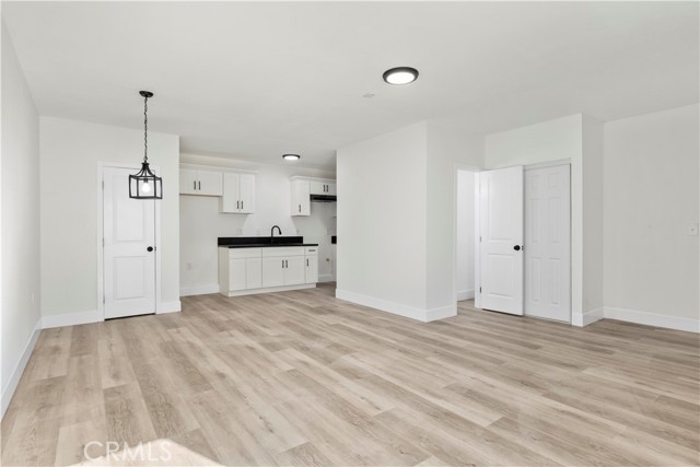 Front Image Thumbnail for CRIG26021368