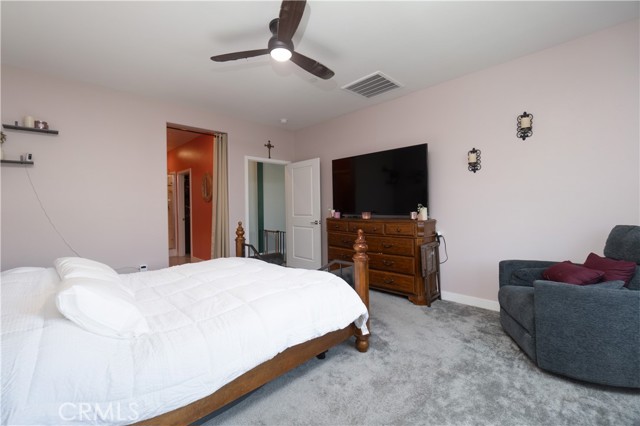 561 Yukon Rd, Rialto, CA 92377 photo 15