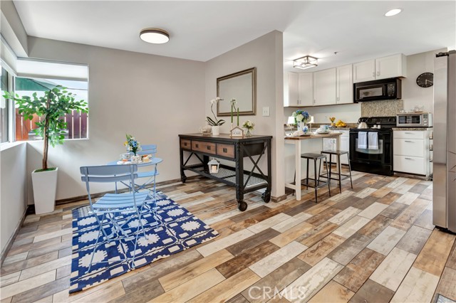 Detail Gallery Image 5 of 31 For 2810 Beryl, Los Angeles,  CA 90032 - 3 Beds | 1/1 Baths