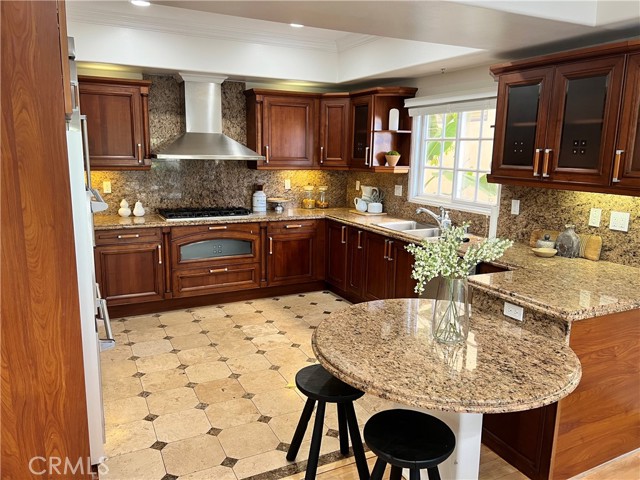 Drew Fenton | 11807 Dorothy Street Los Angeles CA | MLS: 7332337