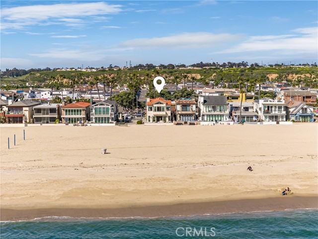 Detail Gallery Image 28 of 47 For 6610 W Oceanfront, Newport Beach,  CA 92663 - 3 Beds | 3/1 Baths