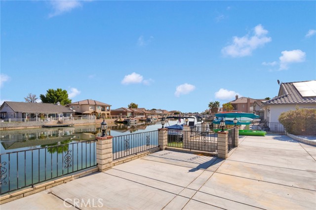 Detail Gallery Image 40 of 54 For 14374 Ironsides Ln, Helendale,  CA 92342 - 3 Beds | 3 Baths