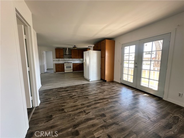 Image 21 of 32 For 1150 Kirby Street 72
