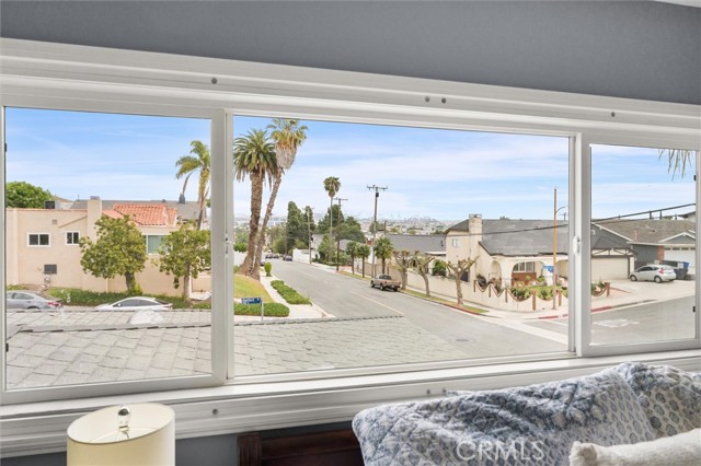 Detail Gallery Image 22 of 44 For 243 S Hanford, San Pedro,  CA 90732 - 3 Beds | 2 Baths