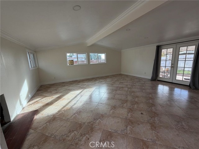 Detail Gallery Image 5 of 9 For 957 S Salem, Anaheim,  CA 92802 - 4 Beds | 2 Baths