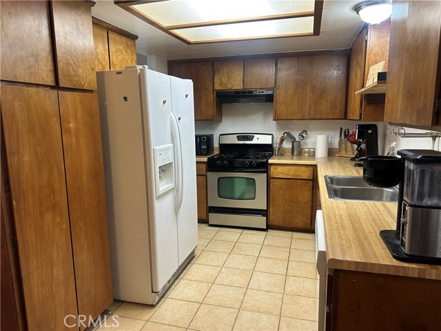 Detail Gallery Image 7 of 19 For 7478 Santa Ysabel Unit E, Atascadero,  CA 93422 - 2 Beds | 1 Baths