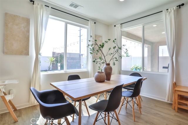 31134 Bay Horse Way, Menifee CA: https://media.crmls.org/medias/68d1be31-d6d9-43ba-868f-37a2cfa7060a.jpg
