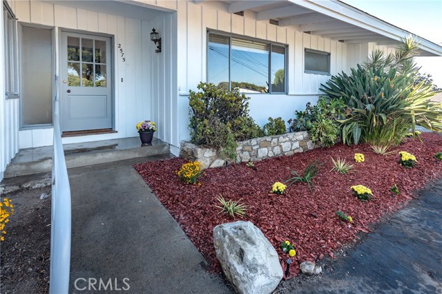 2575 Sunnyside Ridge Road, Rancho Palos Verdes, California 90275, 3 Bedrooms Bedrooms, ,2 BathroomsBathrooms,Residential,Sold,Sunnyside Ridge,SB17246022