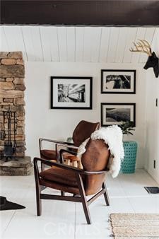 https://media.crmls.org/medias/68d25e3a-f0f5-4850-8970-487a53a92fb8.jpg?preset=X-Large