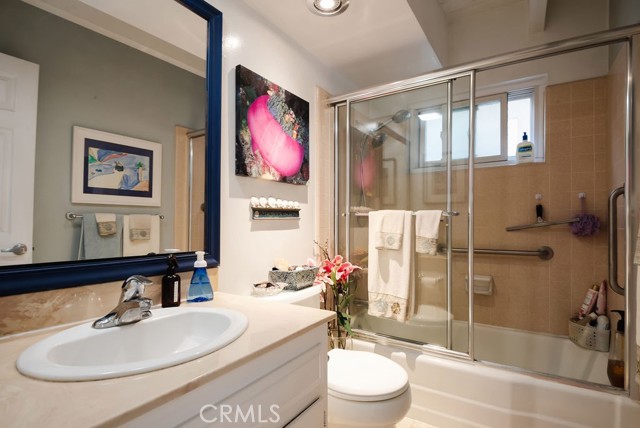 1504 Highland Avenue, Manhattan Beach, California 90266, 3 Bedrooms Bedrooms, ,3 BathroomsBathrooms,Residential,Sold,Highland,SB22068385