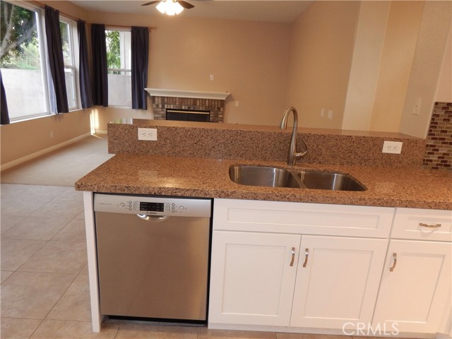 Detail Gallery Image 10 of 31 For 28351 Harvest View, Lake Forest,  CA 92679 - 4 Beds | 3 Baths