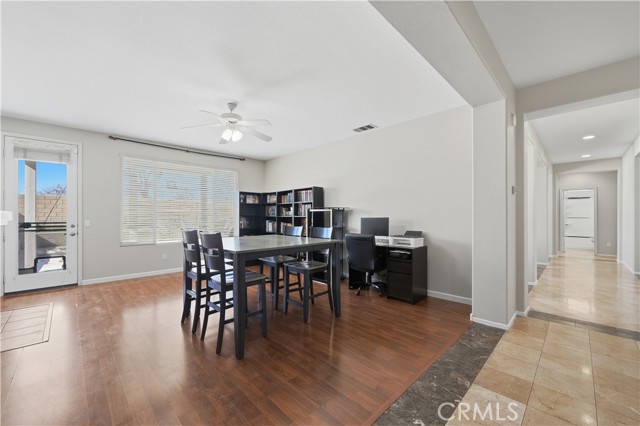 Detail Gallery Image 19 of 39 For 30923 Lajoe St, Menifee,  CA 92584 - 4 Beds | 3 Baths