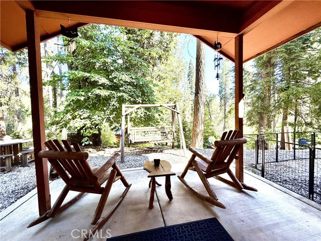 Detail Gallery Image 2 of 47 For 3502 Comet Mine, Mariposa,  CA 95338 - 3 Beds | 2 Baths