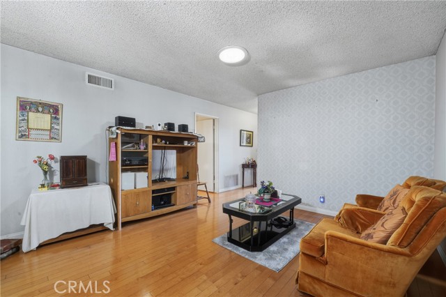 Detail Gallery Image 9 of 30 For 8805 Arcadia Ave, San Gabriel,  CA 91775 - 3 Beds | 2 Baths