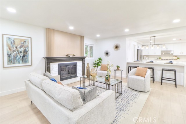 2225 Terraza Place, Fullerton CA: https://media.crmls.org/medias/68d4e57f-e0f9-4c69-8ab0-d648c5c0b472.jpg