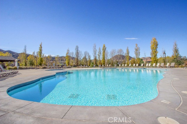 Detail Gallery Image 40 of 55 For 33032 Canopy Ln, Lake Elsinore,  CA 92532 - 4 Beds | 2/1 Baths