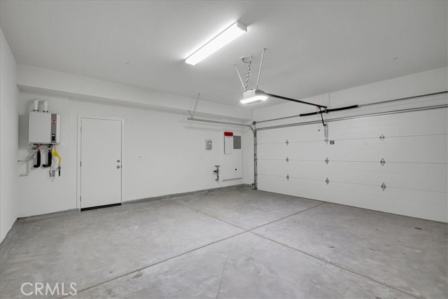 228 Birdseye, Irvine CA: https://media.crmls.org/medias/68d5b5ed-5ba0-4c18-b01a-336c4671520e.jpg
