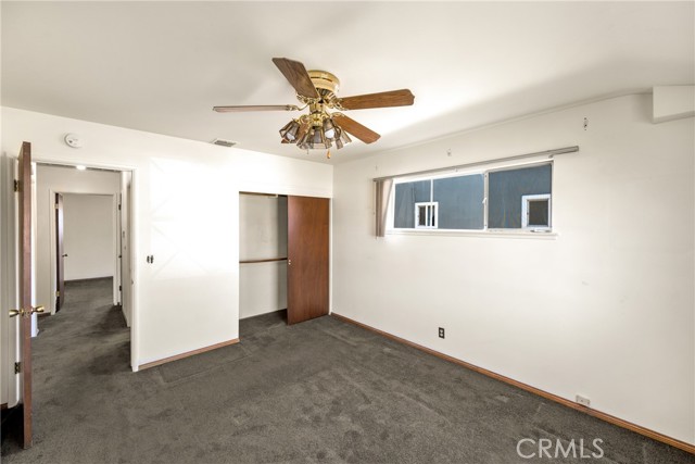 Image 21 of 32 For 625 Valley Street