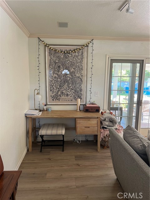 Detail Gallery Image 16 of 35 For 1341 E Meda, Glendora,  CA 91741 - 4 Beds | 3 Baths