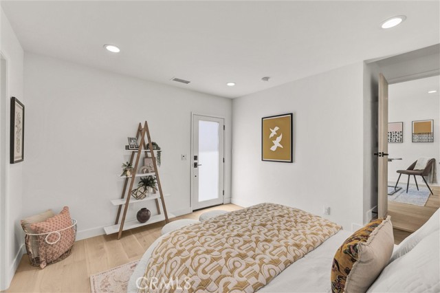 Detail Gallery Image 31 of 37 For 808 S Los Robles Ave, Pasadena,  CA 91106 - 3 Beds | 3 Baths